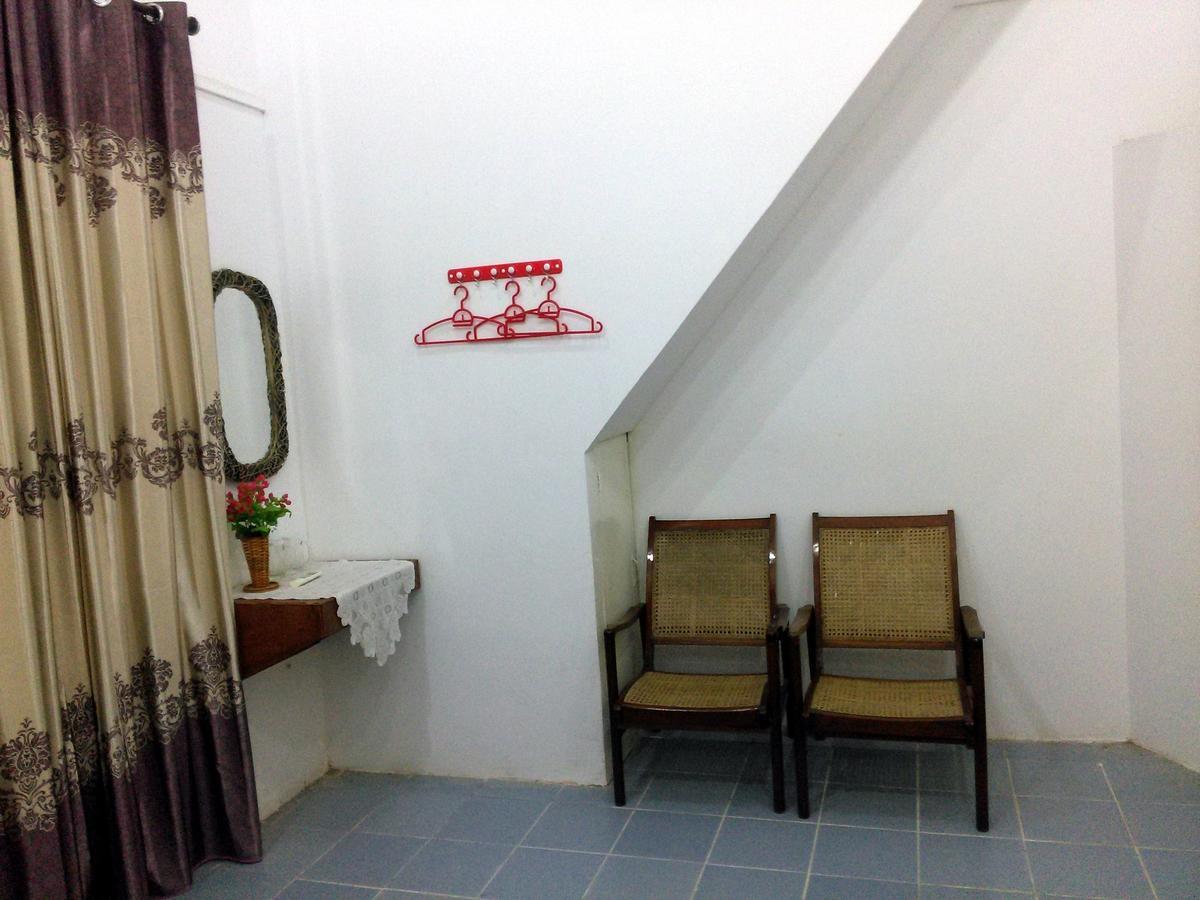 Agga Guest House Yangon Room photo